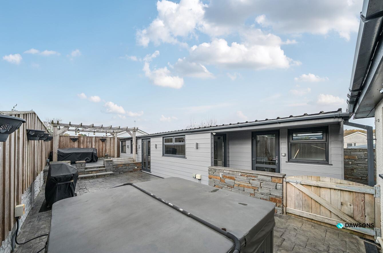 Three Cliffs Drive, Southgate, Swansea, SA3 2BN